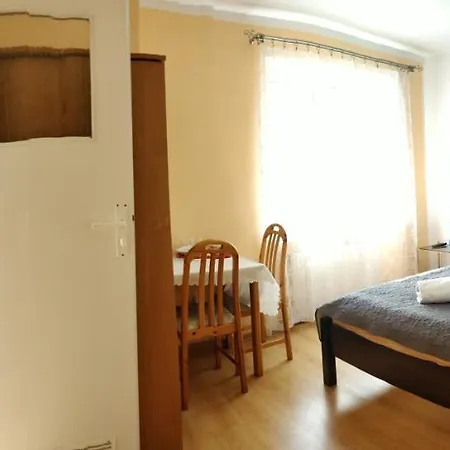 Pokoje U Eli * קולובז'ג